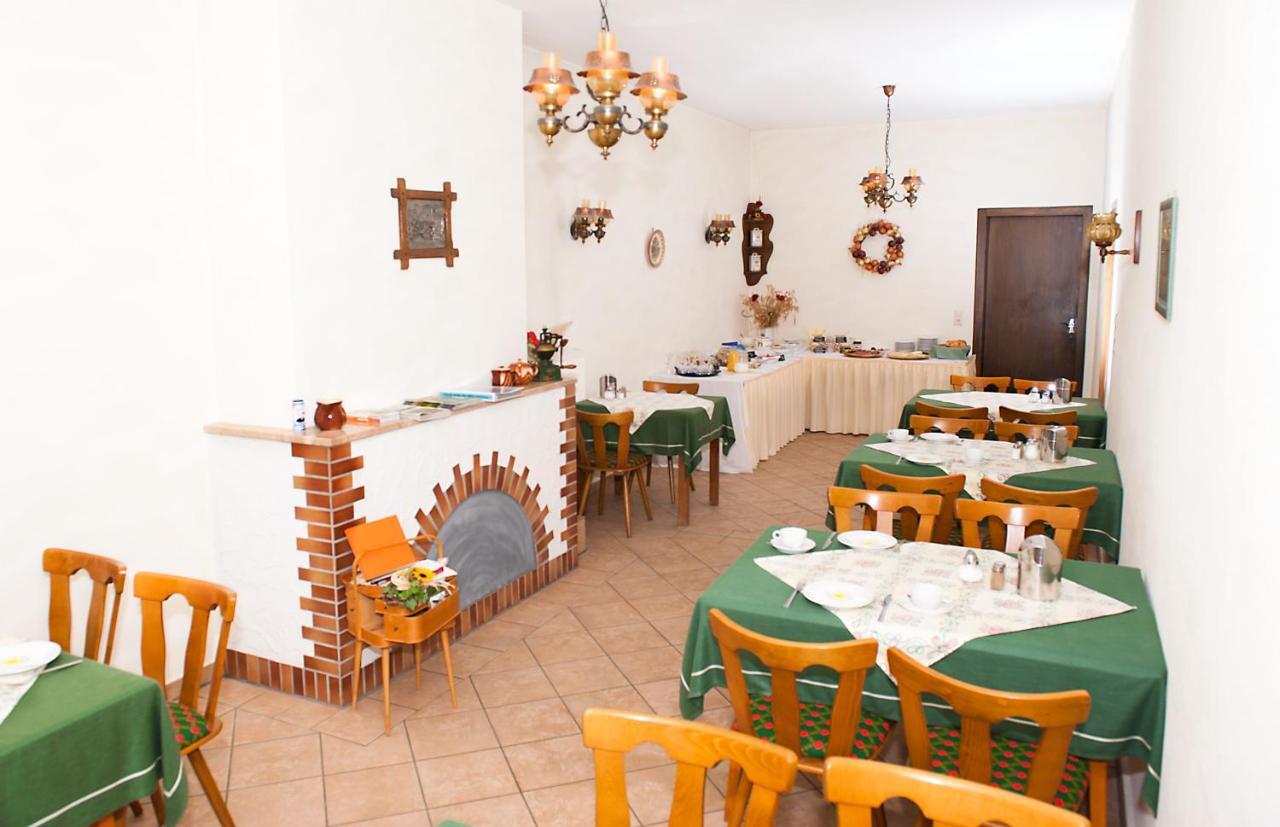 Hotel & Restaurant - Gasthaus Brandner Trendelburg Extérieur photo